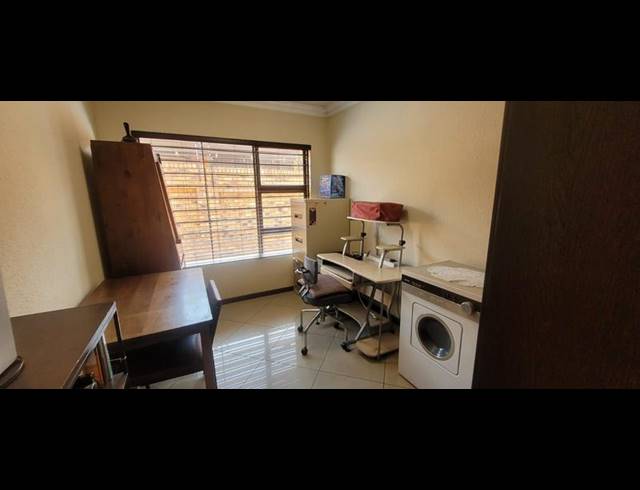 3 BEDROOM CLUSTER FOR SALE IN NEW REDRUTH